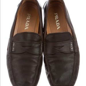 Beautiful authentic vintage Prada driving slip bonds